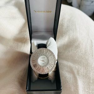 NIB womens bracelet watch